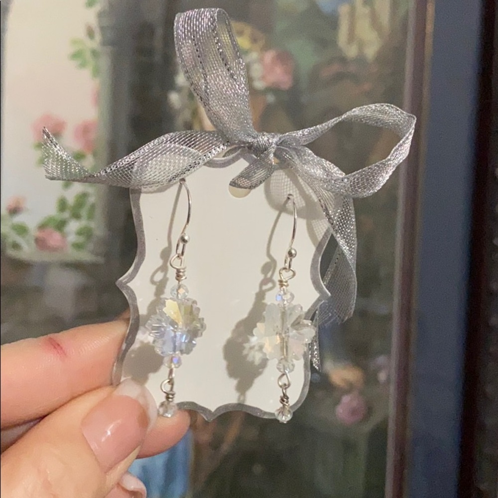 ꧁𝐹𝑟𝑜𝑧𝑒𝑛 𝐸𝑎𝑟𝑟𝑖𝑛𝑔𝑠꧂ - Picture 2 of 4